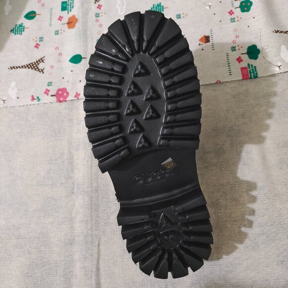 Gucci Hollow G shaped Black Slides - Picture 4 of 6